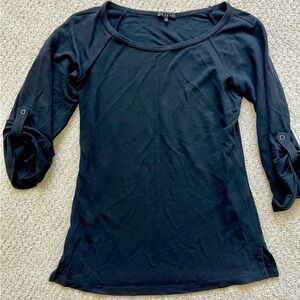Theory Black Scoop Neck 3/4 Sleeve Top